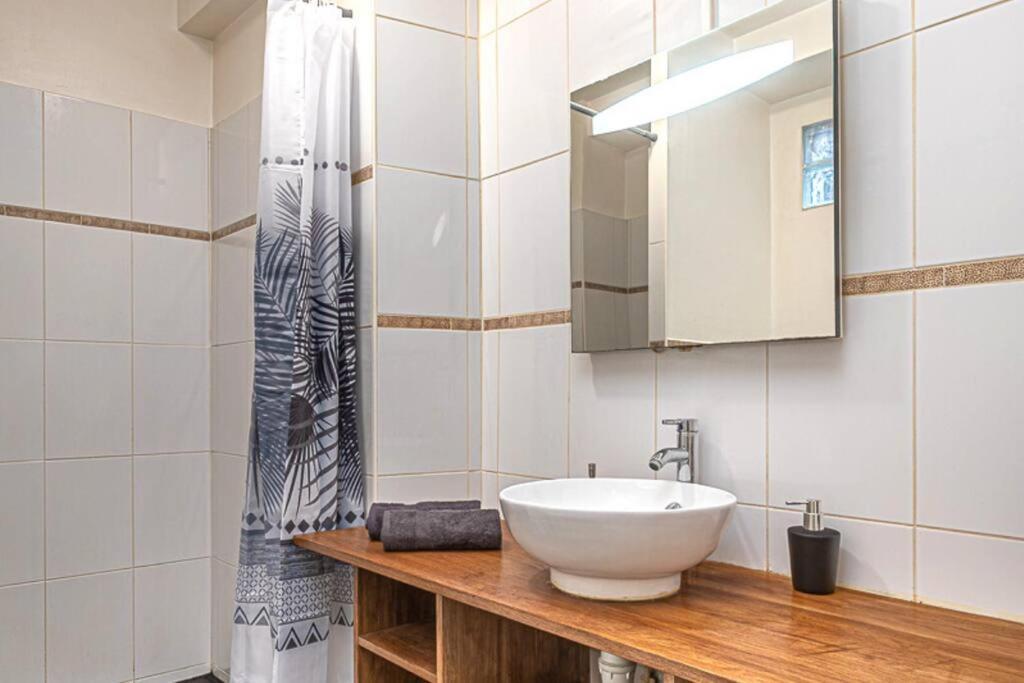 Le Saint-Pierre T2 Cosy En Plein Centre Ville Dreux Zewnętrze zdjęcie