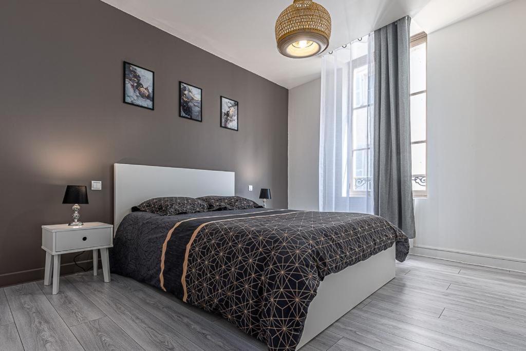 Le Saint-Pierre T2 Cosy En Plein Centre Ville Dreux Zewnętrze zdjęcie